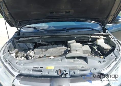 2018 Toyota Highlander Le z USA, uszkodzony, nr VIN 5TDZARFH0JS035545